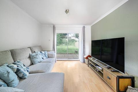 Sequoia Park, Hatch End, Pinner, HA5