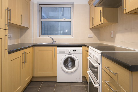 2 bedroom apartment to rent, 52 Parkgate Road, London SW11