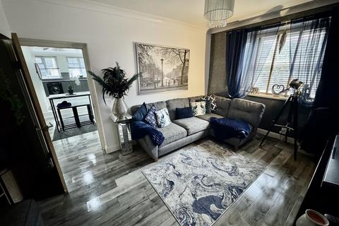 5 bedroom detached house for sale, Heol Y Gors, Cwmgors, Ammanford