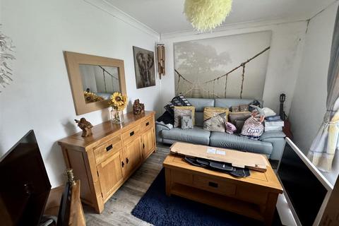 5 bedroom detached house for sale, Heol Y Gors, Cwmgors, Ammanford