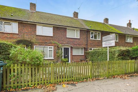 Boundary Close, Crawley RH10