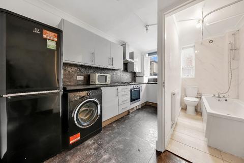 undefined, Landseer Avenue, Manor Park, E12