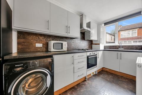undefined, Landseer Avenue, London, E12