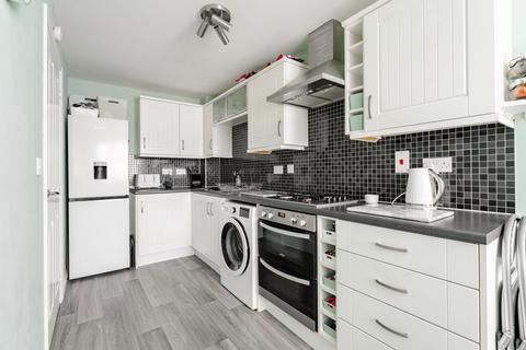 3 bedroom semi-detached house for sale, Redpoll Road, Costessey