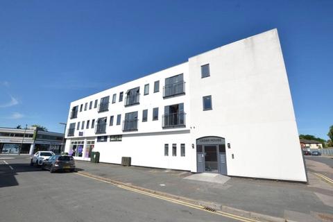 2 bedroom flat to rent, Cedar House, Cedar Lane, Camberley, GU16