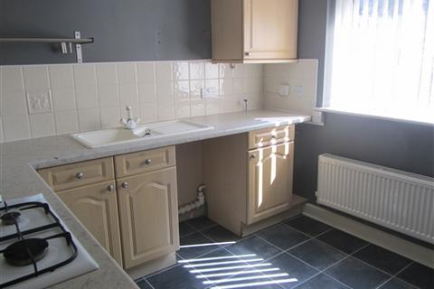 3 bedroom house to rent, Pinderfield Close, Hull, HU8