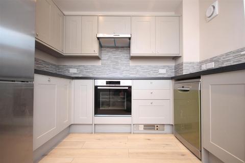 undefined, POPLAR ROAD, LEATHERHEAD, KT22
