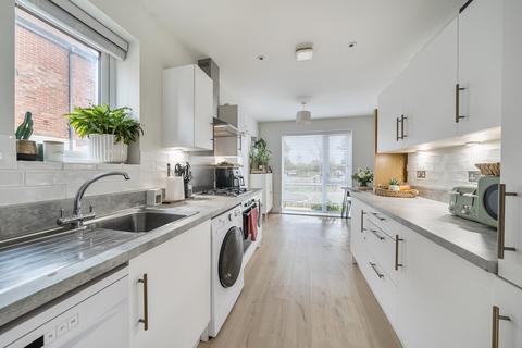 undefined, Key Drive, Cranleigh, GU6