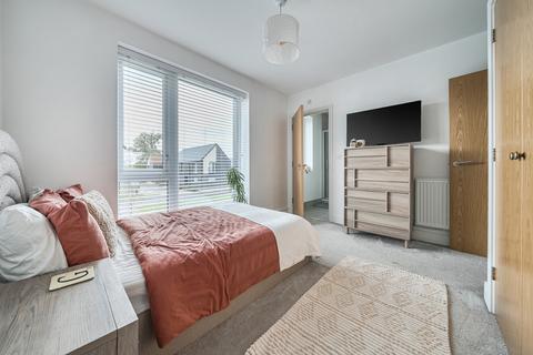 undefined, Key Drive, Cranleigh, GU6