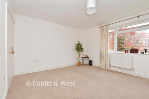 undefined, Foxley Court, Sutton SM2