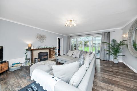 4 bedroom detached house for sale, The Bramleys, Royston SG8