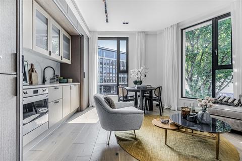 1 bedroom apartment to rent, 1A Pembridge Gardens, London W2