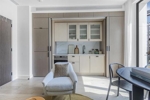 1 bedroom apartment to rent, 1A Pembridge Gardens, London W2