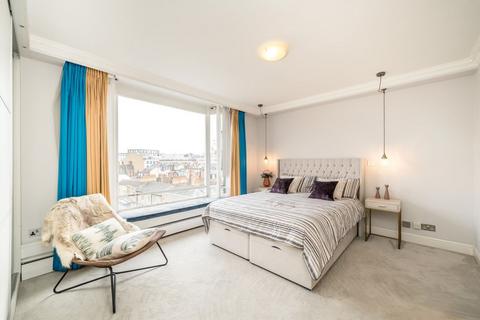 undefined, Bourdon Street, London W1K