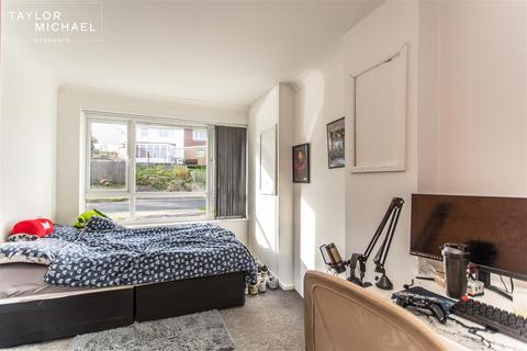 6 bedroom detached house to rent, Rushlake Close, Brighton