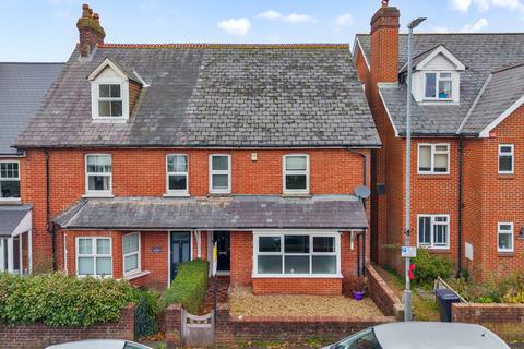 4 bedroom end of terrace house for sale, Hailsham Road, Heathfield TN21