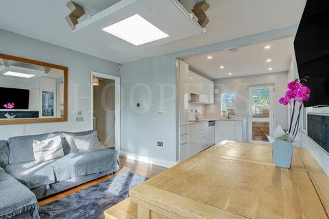 undefined, Bridge Road, London, NW10