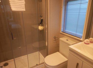Prestige Avanti On Harbour View Park Bathroom 1 Rd