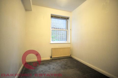 2 bedroom flat to rent, Weavers Way, Camden NW1