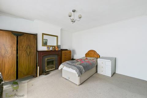 1 Copperhouse Road, Rochester, ME2 2TQ