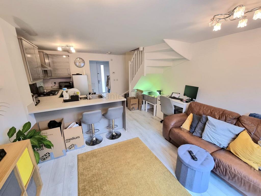 Open plan Kitchen/Lounge