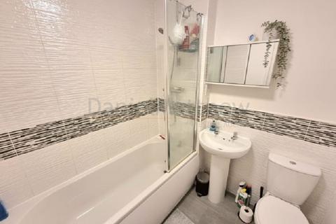 2 bedroom terraced house to rent, Mariners Walk, Barry, CF62