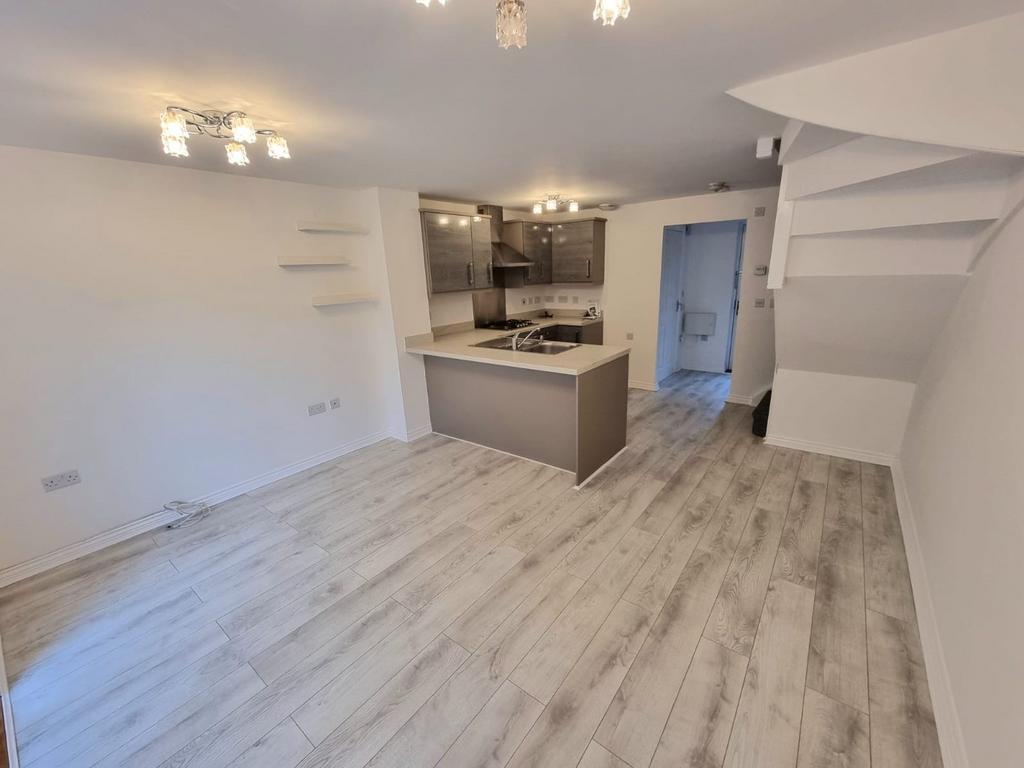 Open plan Kitchen/Lounge