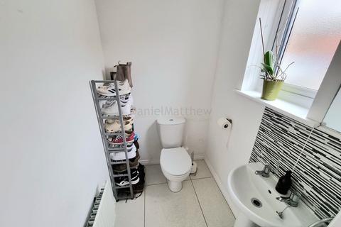 2 bedroom terraced house to rent, Mariners Walk, Barry, CF62