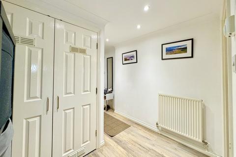 2 bedroom apartment for sale, St Peters Road, Bournemouth, BH1