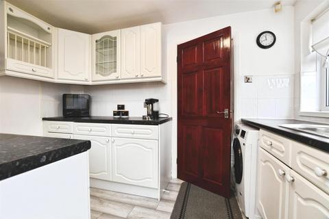 undefined, Paxdale, Hull