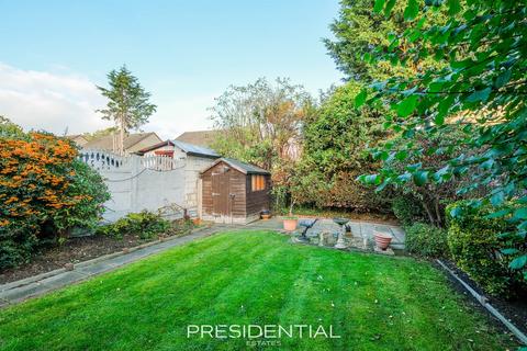 undefined, Loughton IG10