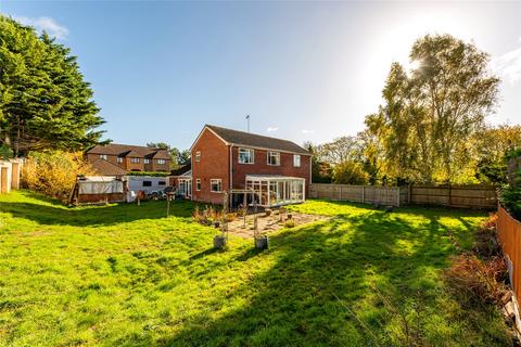 4 bedroom detached house for sale, Anchor Drive, Kingsthorpe, Northampton, Northamptonshire, NN2
