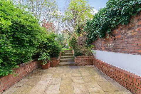 3 bedroom apartment for sale, Priory Road, South Hampstead, NW6