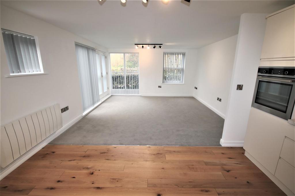 Living Room a.JPG