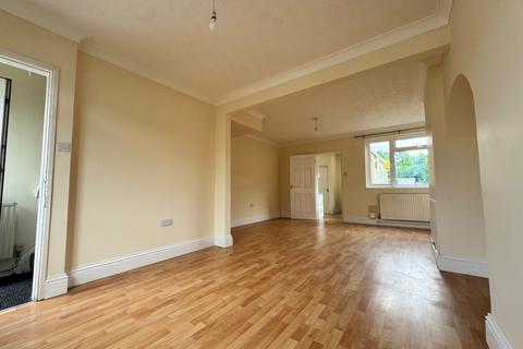 undefined, New Cheveley Road, Newmarket, Suffolk, CB8