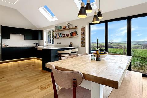 3 bedroom detached bungalow for sale, Barnstaple EX31