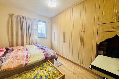 44 Cranston Close, Hounslow, TW3 3DQ