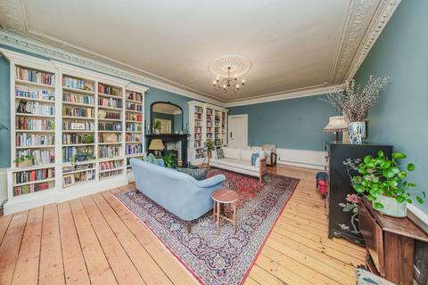 4 bedroom flat for sale, 24/2 Fettes Row, New Town, Edinburgh, EH3