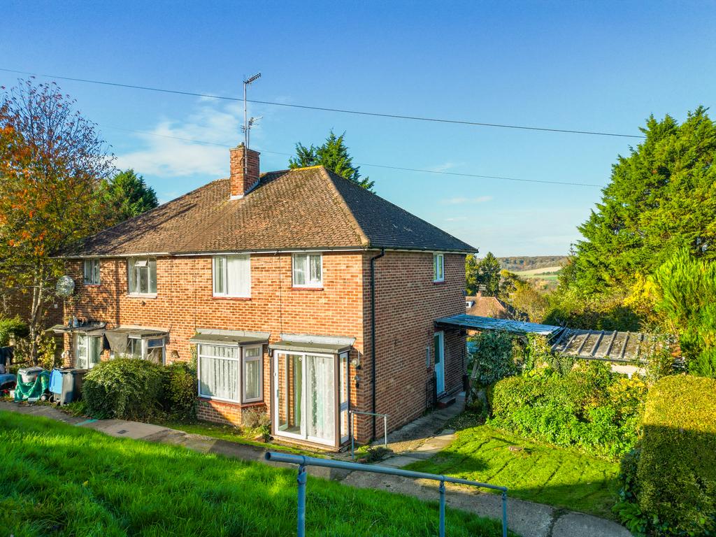 Tresco Road, Berkhamsted, HP4