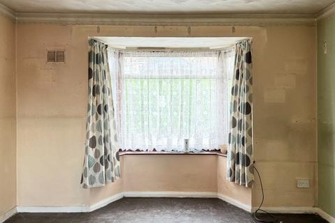 3 bedroom semi-detached house for sale, Tresco Road, Berkhamsted HP4