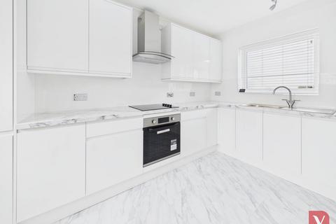 undefined, Plaiters Way, Dunstable LU5