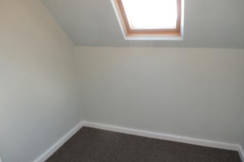 2 bedroom apartment to rent, Palace Road, Buxton SK17