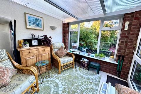 undefined, 9 Laburnum Crescent Louth LN11 8SG