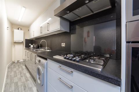 4 bedroom apartment to rent, £135pppw - Fenkle Street, City Centre, Newcastle Upon Tyne