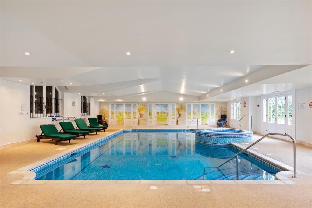 Davidson Frost-Wellings, DFW, Stanmore Hall, Swim