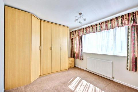 undefined, Lynden Avenue, Long Eaton, NG10 1AB