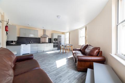 4 bedroom apartment to rent, £135pppw - Fenkle Street, City Centre, Newcastle Upon Tyne
