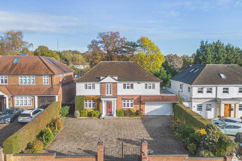 5 bedroom detached house for sale, Mymms Drive, Brookmans Park, AL9