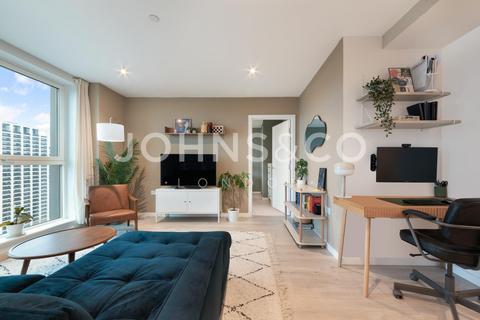 1 bedroom apartment for sale, Falconbrook Gardens, Silvertown Way, London, E16