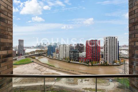 1 bedroom apartment for sale, Falconbrook Gardens, Silvertown Way, London, E16